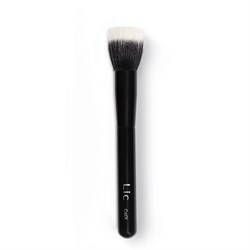 Lic Кисть Gs01 дуо-фибра для нанесения тона / Makeup Artist Brush Lic51006 - фото 13000